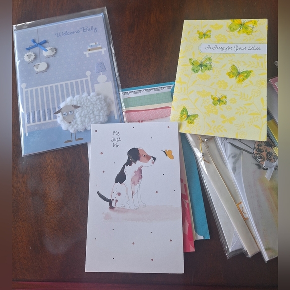 Assorted NEW cards - 22 cards total - Picture 5 of 8